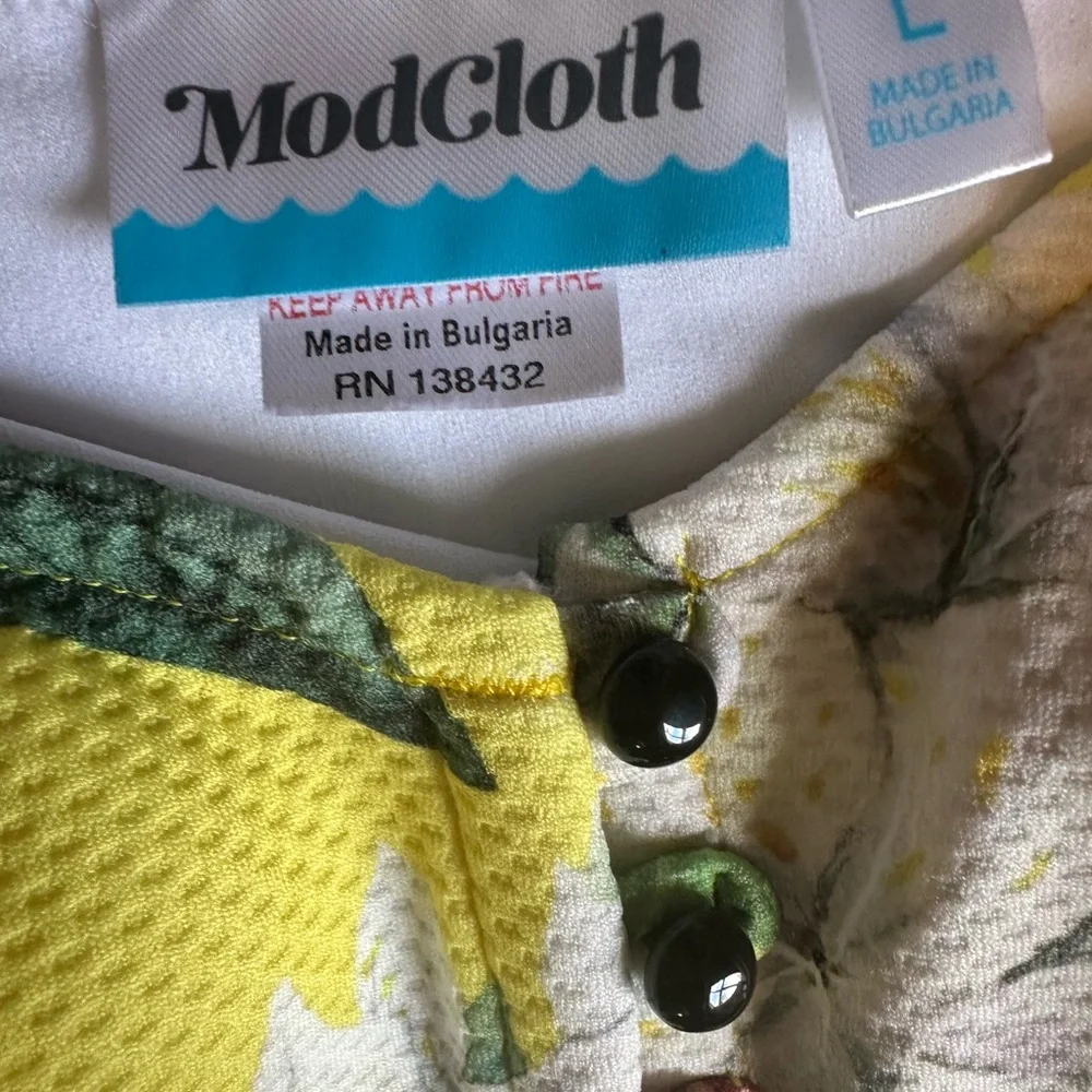 Modcloth Sissone Bikini Cropped Top Retro Yellow Floral - Picture 3 of 10